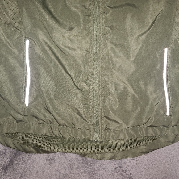 green reflective flex'n athletic jacket :) - Picture 4 of 4